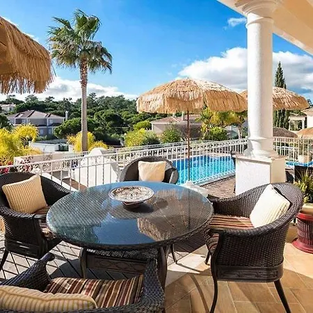 فيلة Vale Do Garrao Sleeps 8 Pool Air Con Wifi *