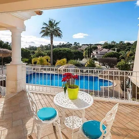 فيلة Vale Do Garrao Sleeps 8 Pool Air Con Wifi