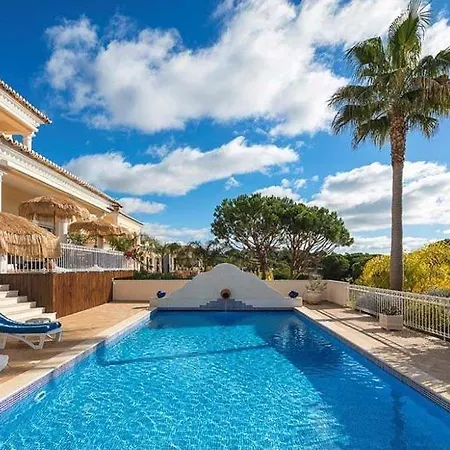 Vale Do Garrao Sleeps 8 Pool Air Con Wifi *