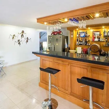 Vale Do Garrao Sleeps 8 Pool Air Con Wifi *